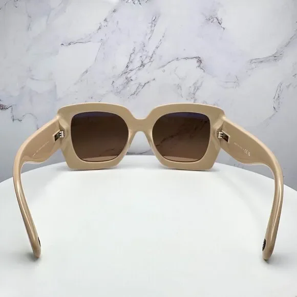 New CHANEL Sunglasses - Picture 14 of 16